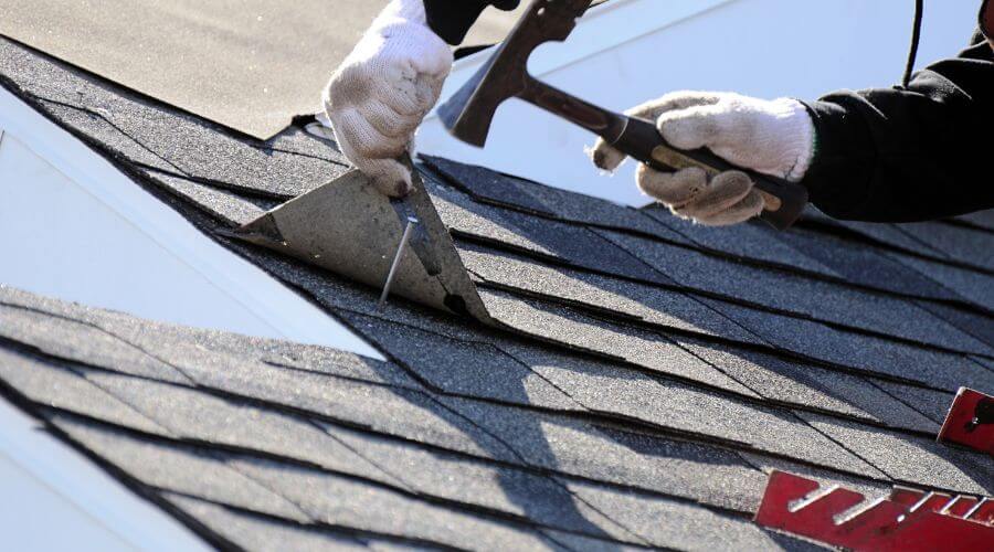 Professional gutter cleaning in Saint Marys, KS
